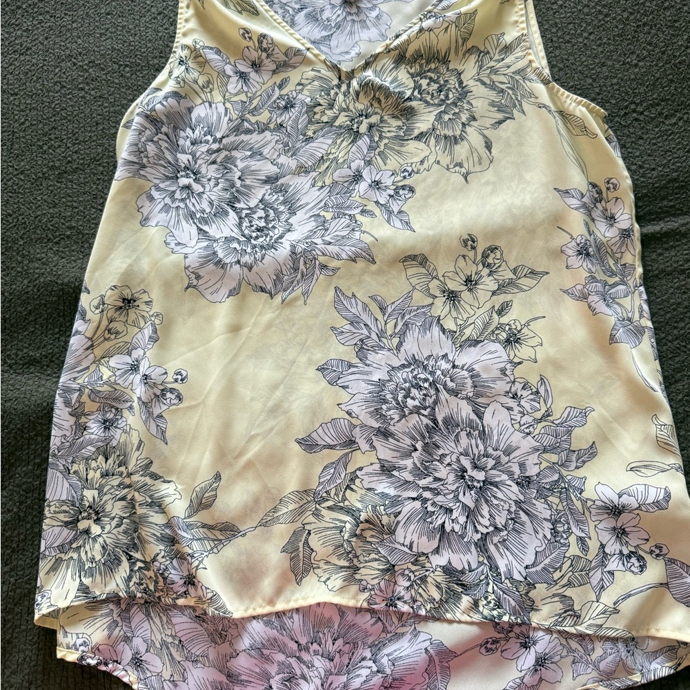 Roz & Ali Cream and Gray Floral Camisole